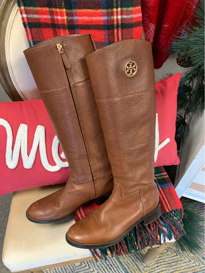 W TORY BURCH TAN Size 9 BOOT