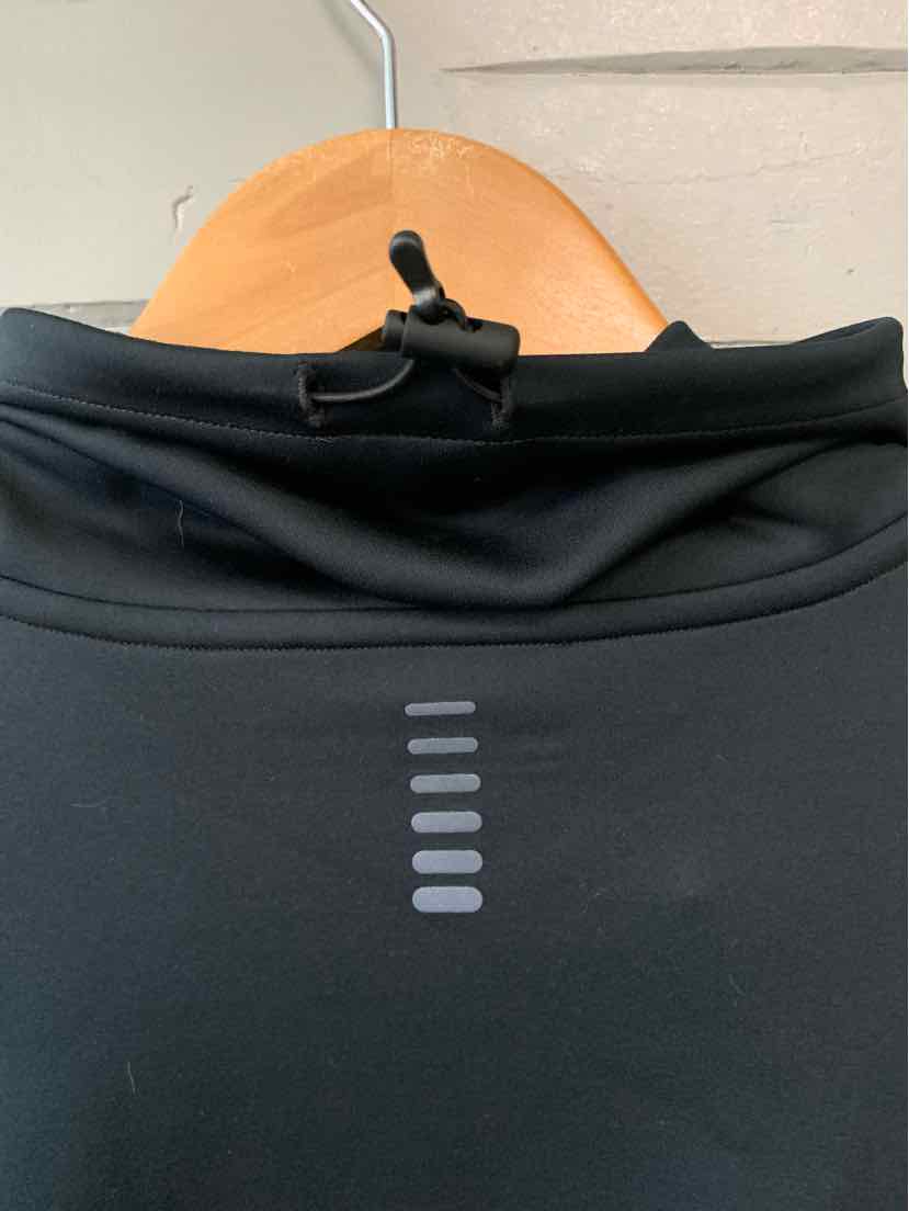 W UNDER ARMOUR BK Size XL AW