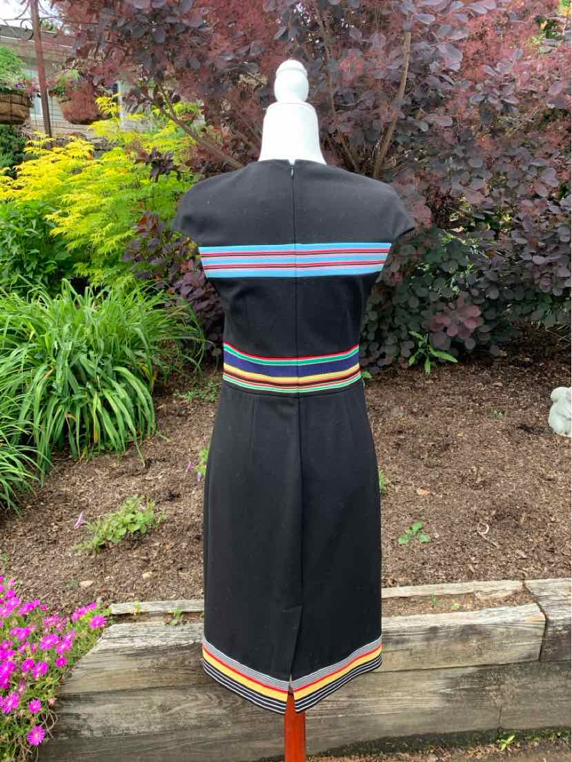 W DIANE VON FUSTENBERG BK Size 6 DR