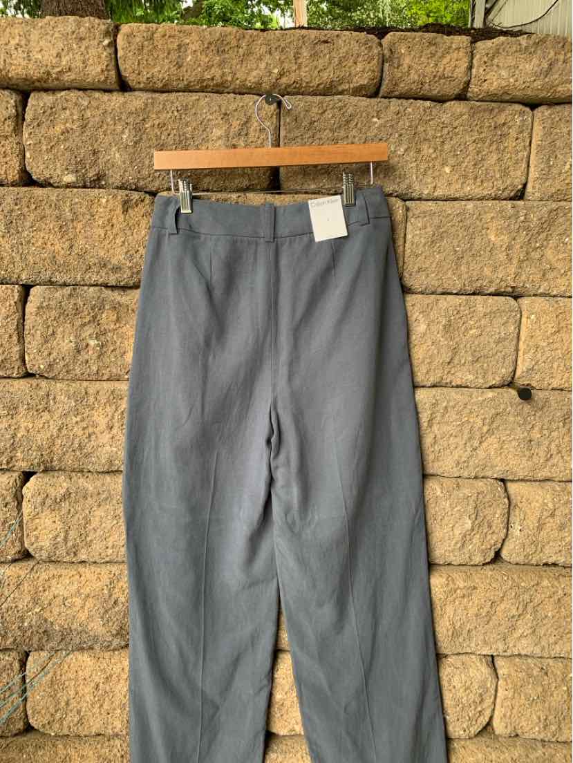 W CALVIN KLEIN BL Size 4 P