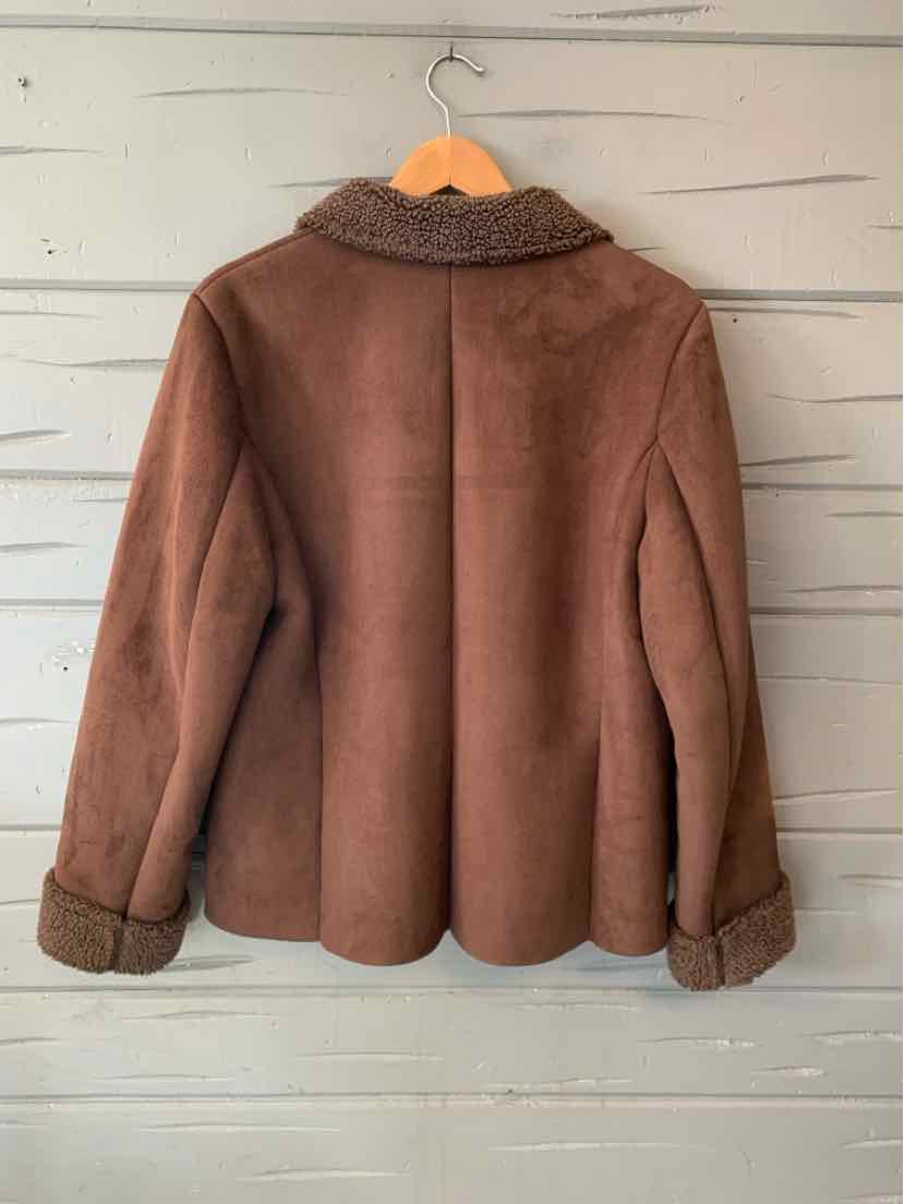 Brown faux suede women’s Lands’ End jacket with a wide collar, long sleeves, and cuffed hems.