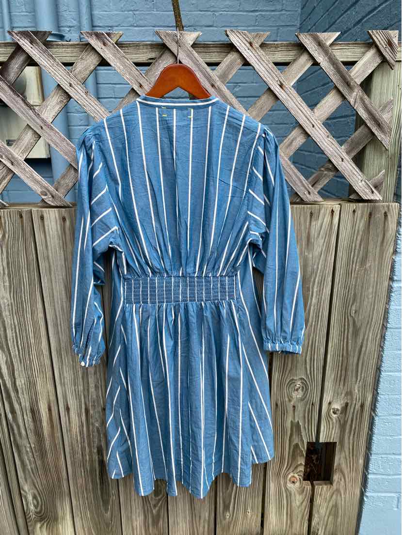 W KERRI ROSENTHAL BL Size SM DR