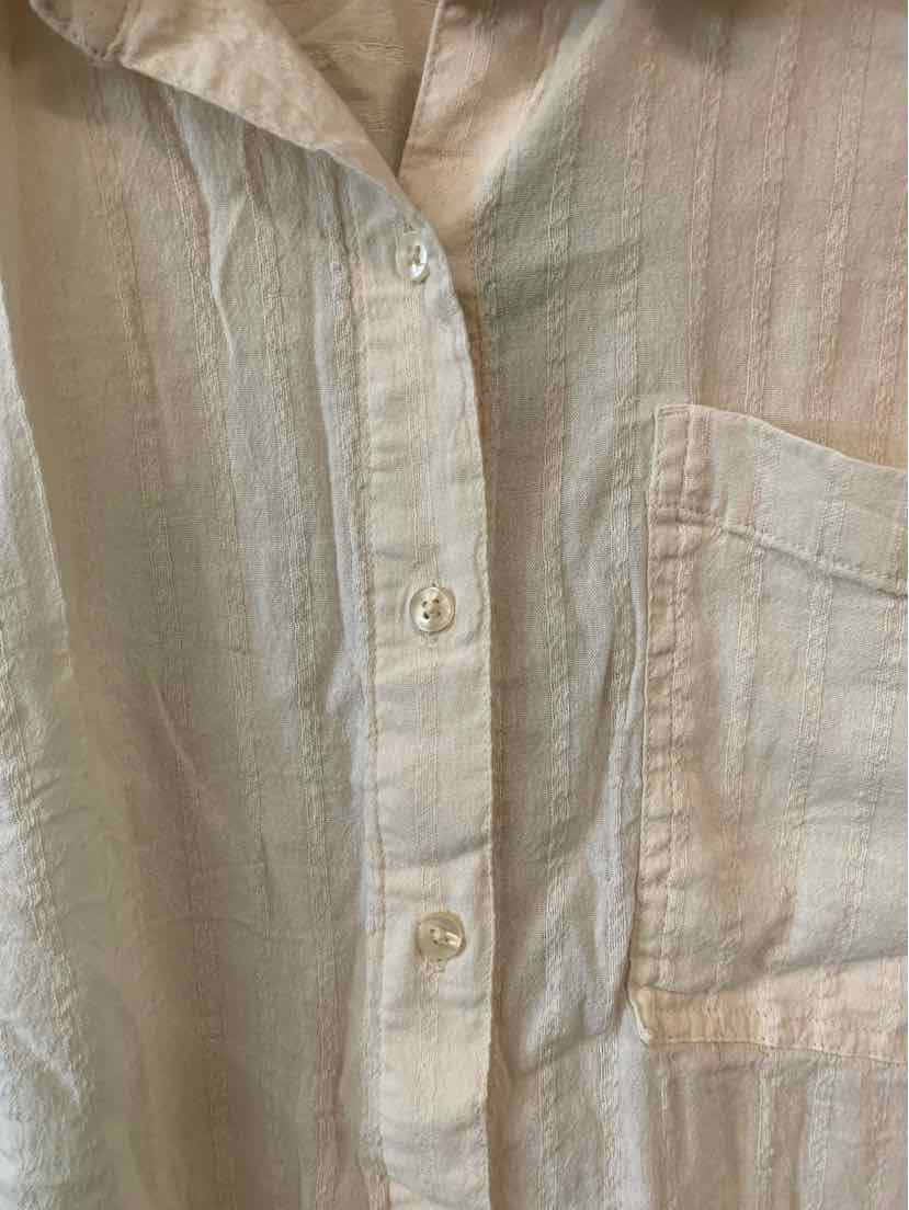 W AMERICAN EAGLE CR Size LG T