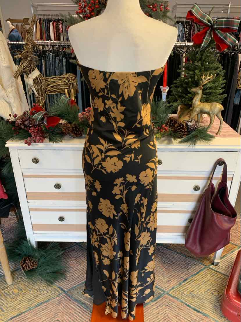 W DRESS FORUM BK Size MED DR