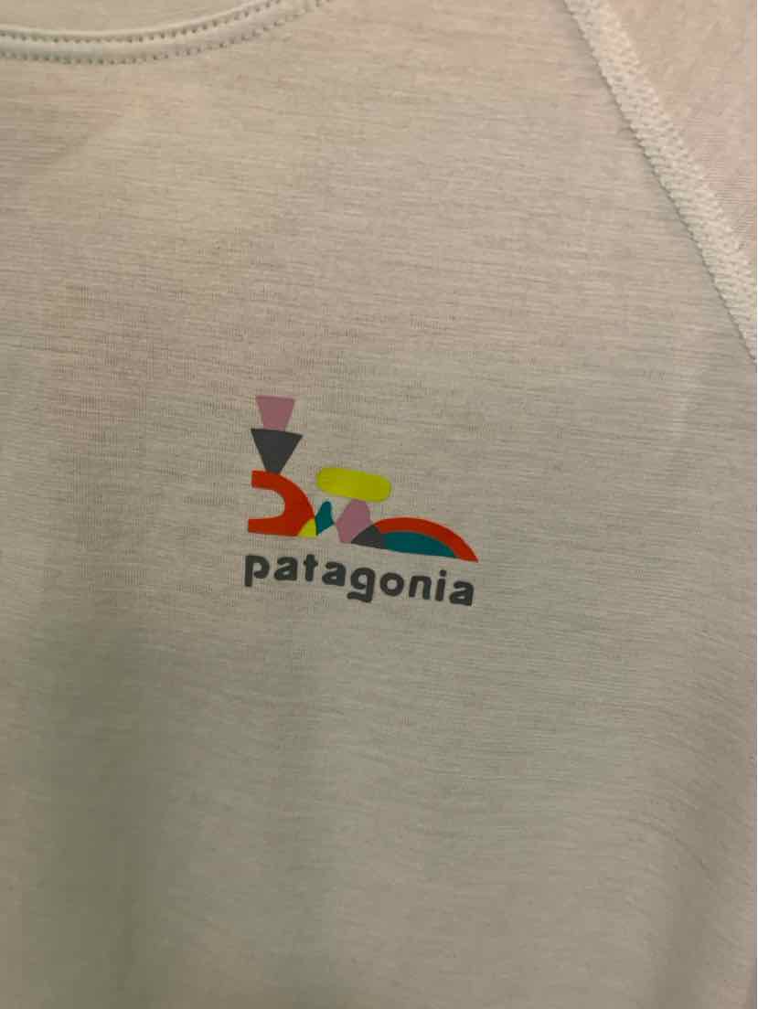 W PATAGONIA BL Size SM T
