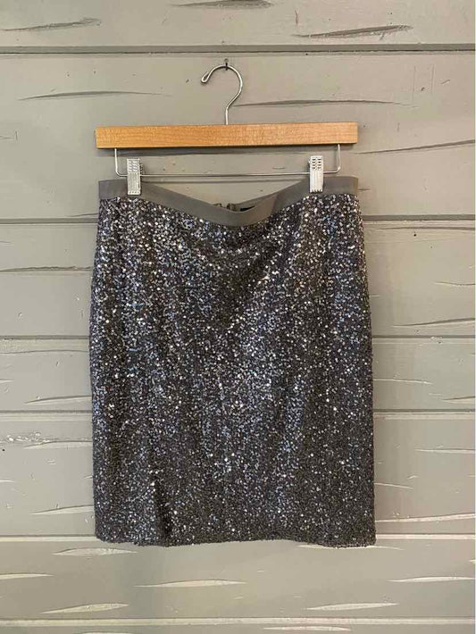 W J CREW GY Size 6 SK