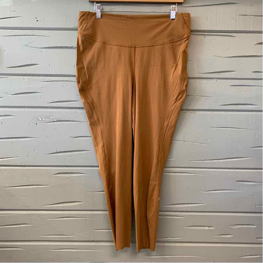W LULULEMON TAN Size 14 AW