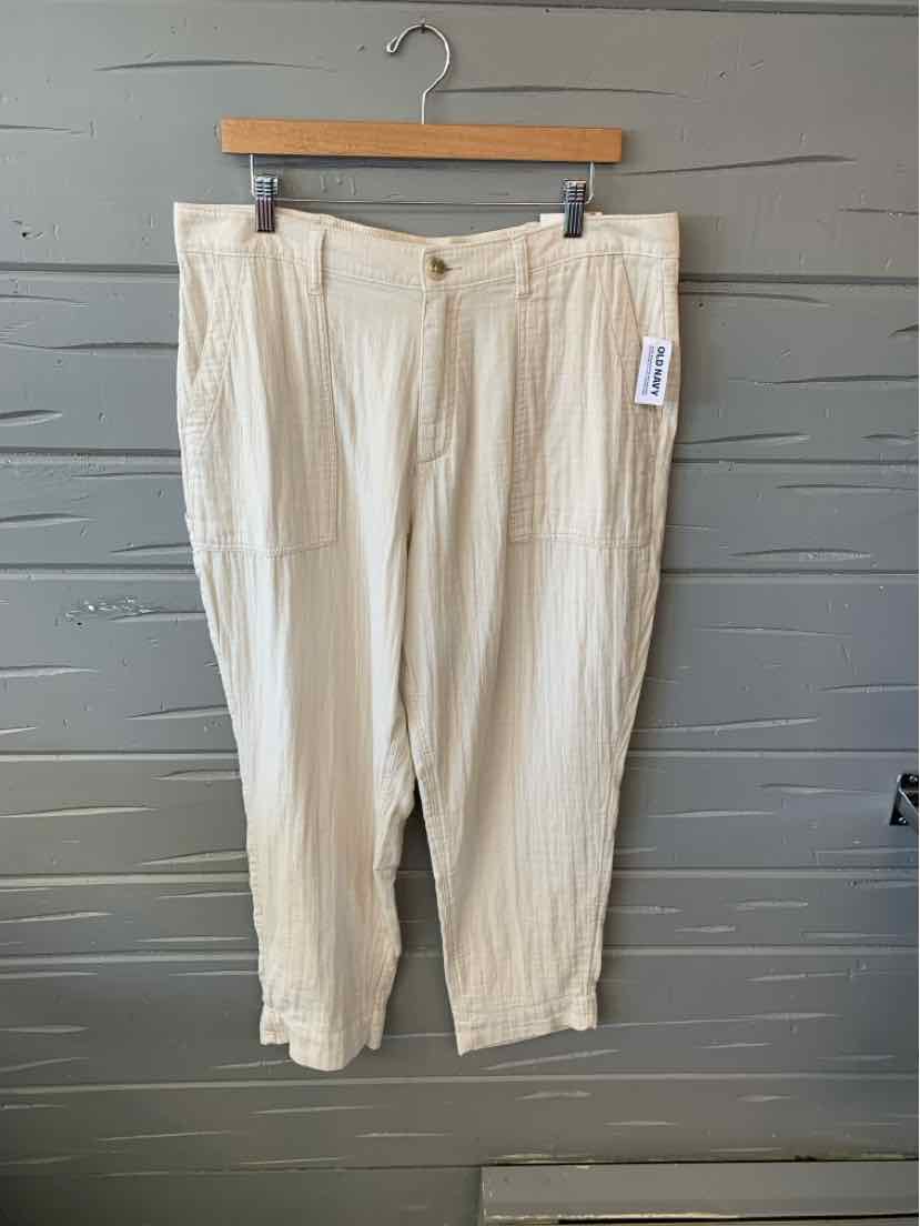 W OLD NAVY TAN Size 16 P