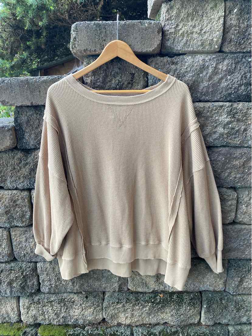 W AMERICAN EAGLE TAN Size SM T