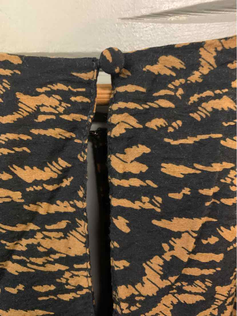 W BANANA REPUBLIC BK Size LG T
