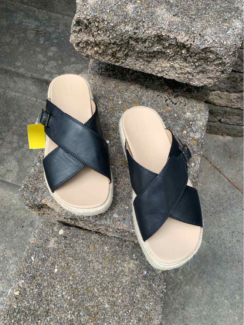 W ABEO BK Size 9 SANDAL