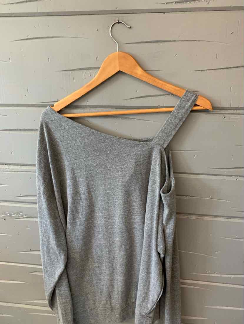 W FREE PEOPLE GY Size MED T