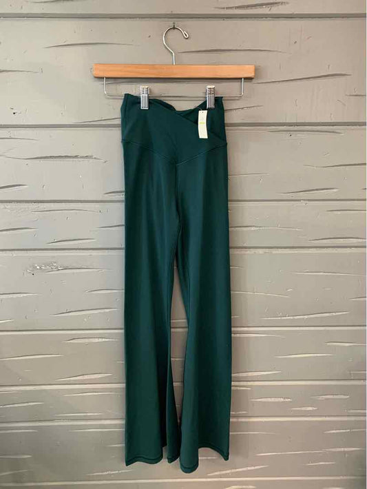 W AERIE GR Size SMALL SHORT AW