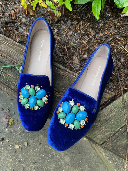 W DONALD PLINER BL Size 8 SHOE