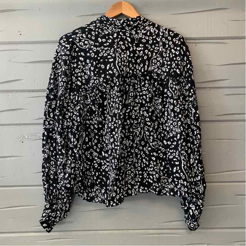 W TED BAKER BK Size MED T