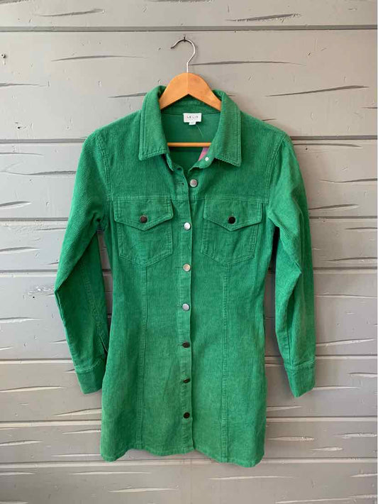 W LELIS GR Size XS DR