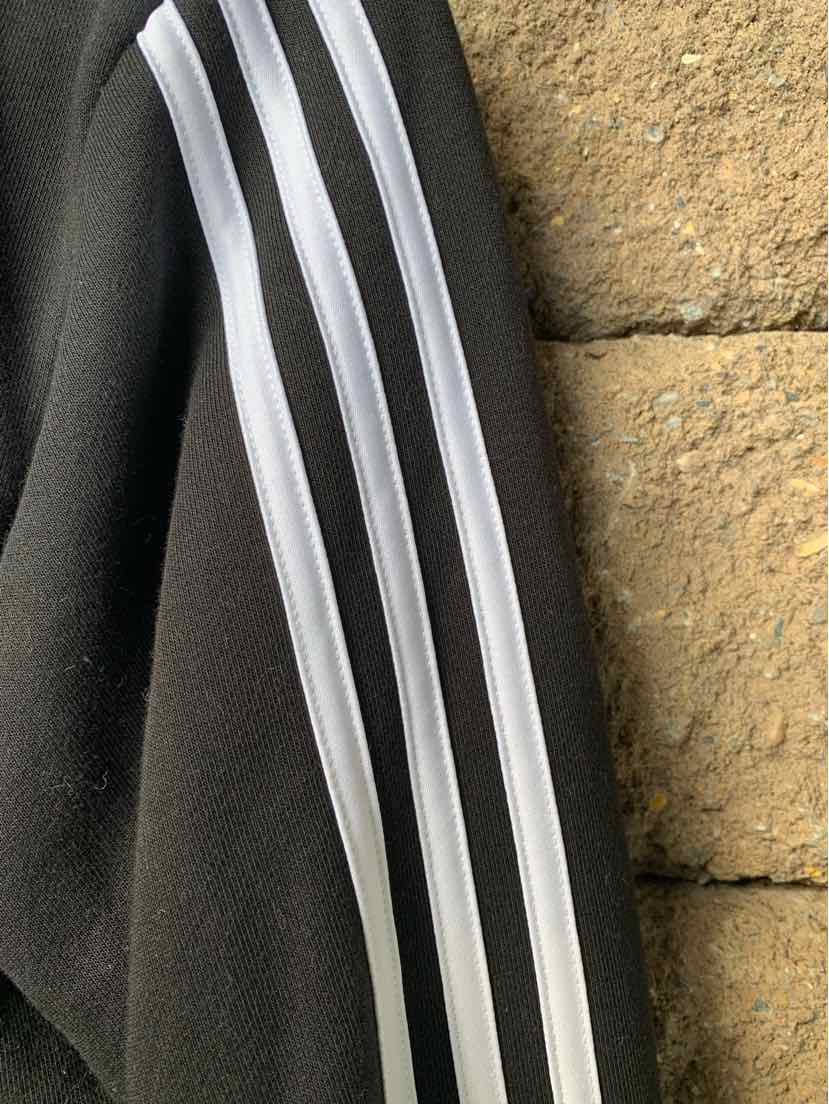 W ADIDAS BK Size SM AW