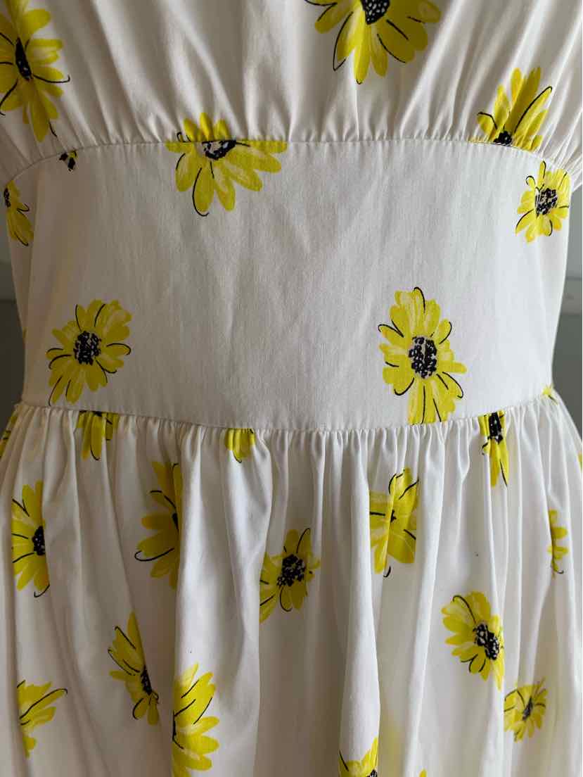 W KATE SPADE YW Size 6 DR