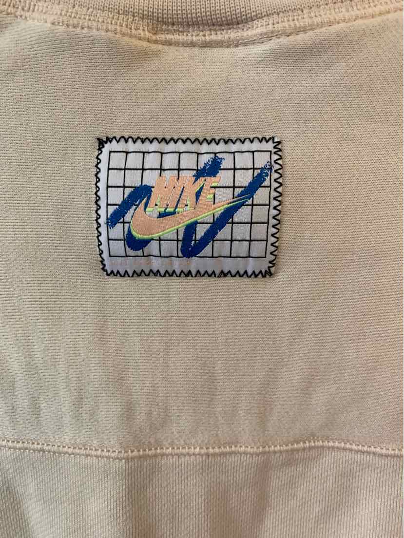 W NIKE CR Size MED AW