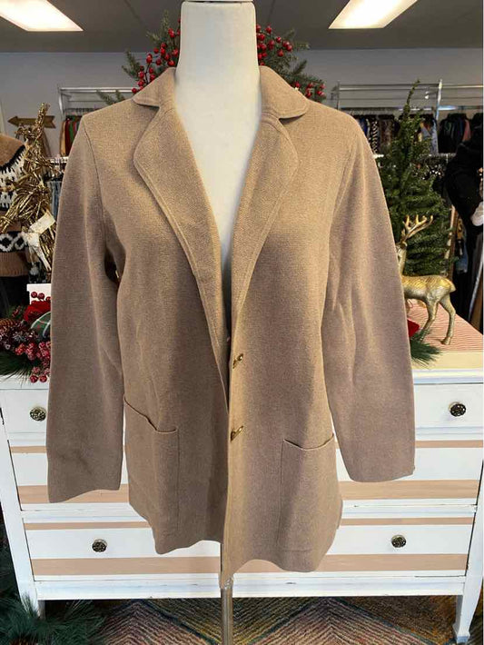 W J CREW TAN Size SM SW