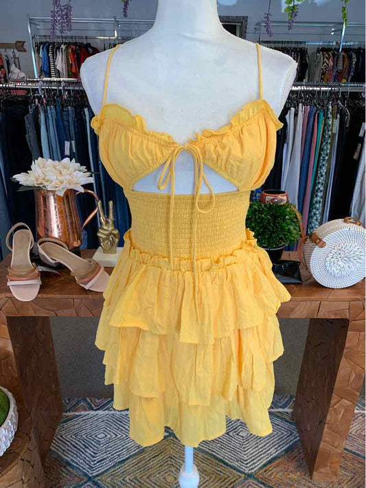 W SHEIN YW Size MED DR