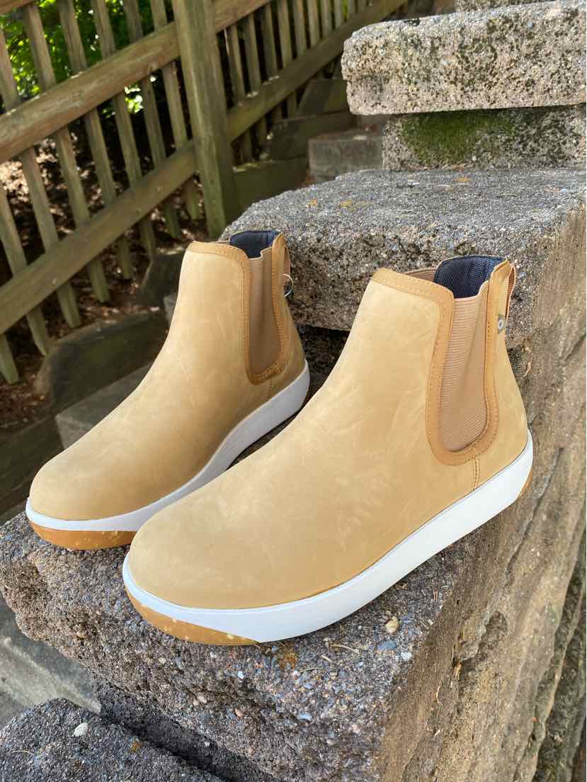 W BOGS TAN Size 9 BOOT