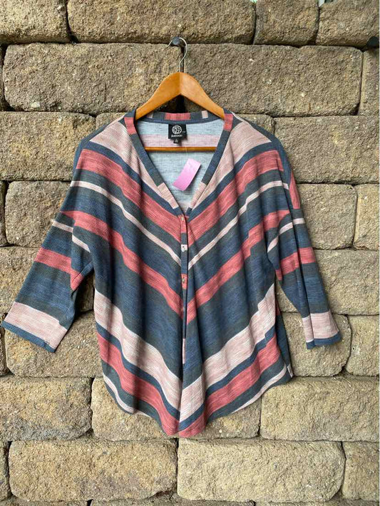 W BOBEAU GY Size LG T