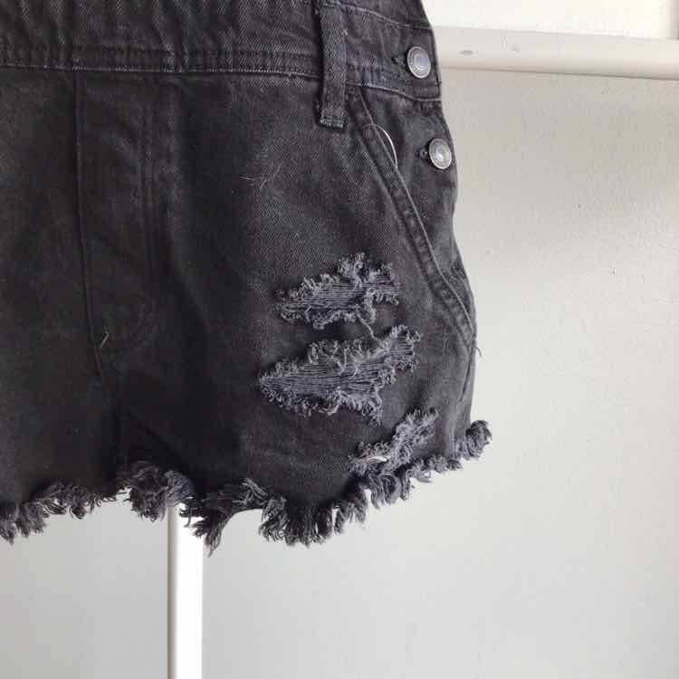 W AMERICAN EAGLE BK Size SM OV