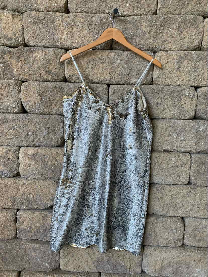 W CUPCAKES AND CASHMERE SLV Size SM DR