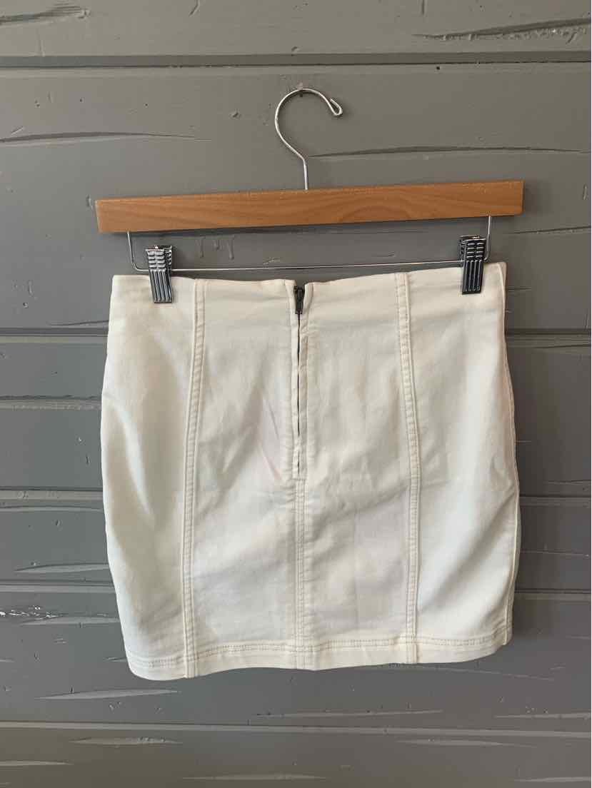 W FREE PEOPLE CR Size 6 SK