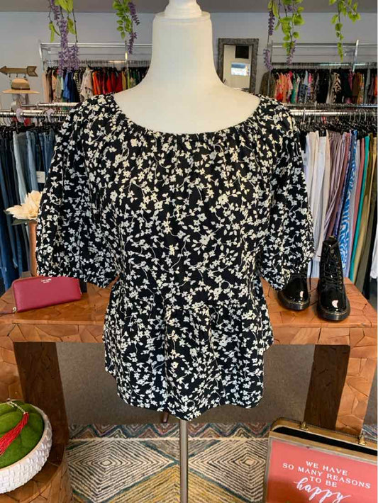 W OLD NAVY BK Size LG T