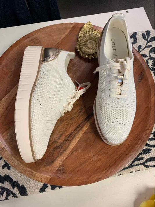 W COLE HAAN CR Size 6 SHOE