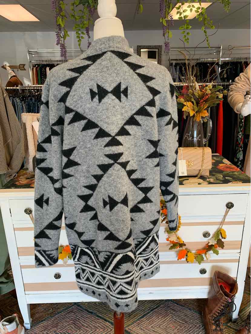 W FRYE GY Size LG SW