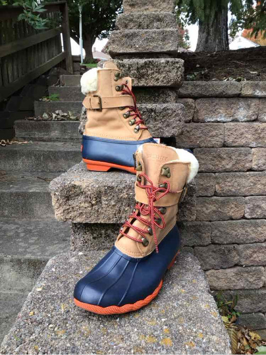 W SPERRY NY Size 7 BOOT