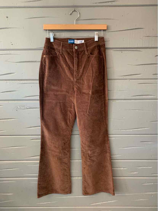 Women’s Old Navy brown corduroy pants with straight legs and a front button closure.