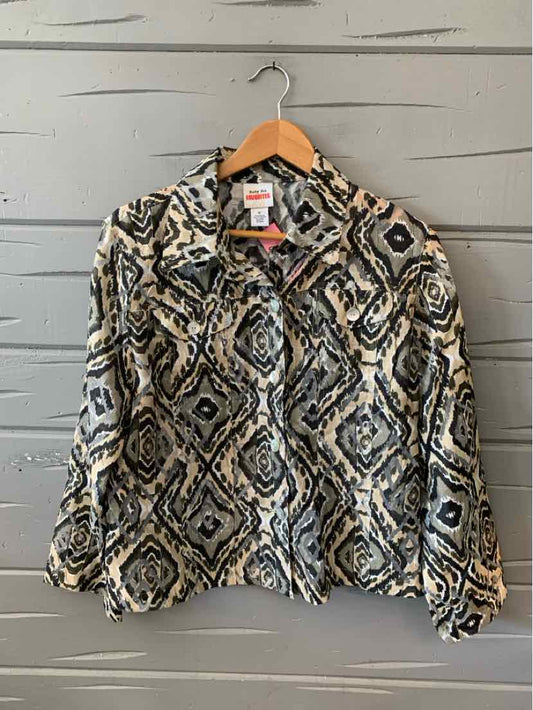 Women's gray patterned jacket with zip front and long sleeves in large size.