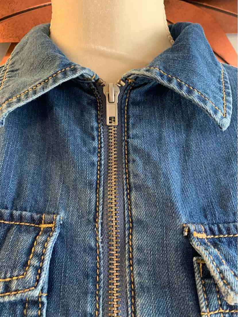 W NY & CO BL Size MED OV