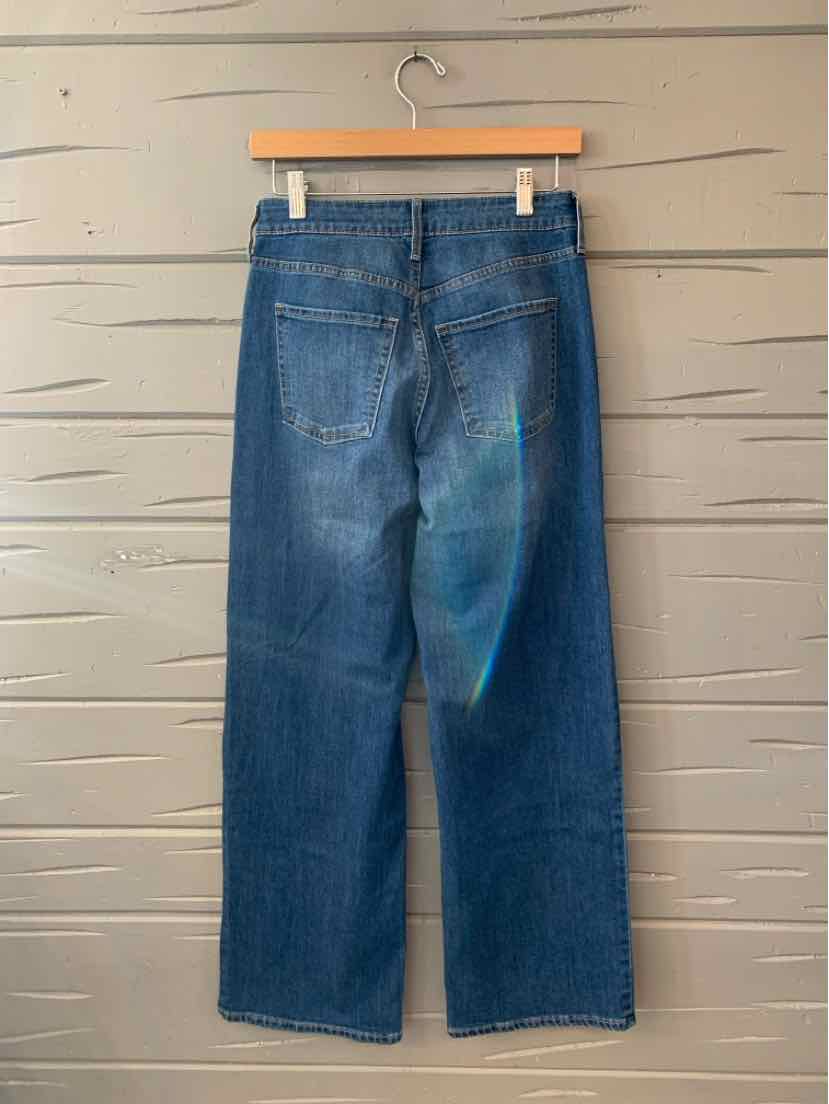 Women’s Old Navy straight-leg jeans in medium-wash blue denim with contrast stitching and a back patch pocket.