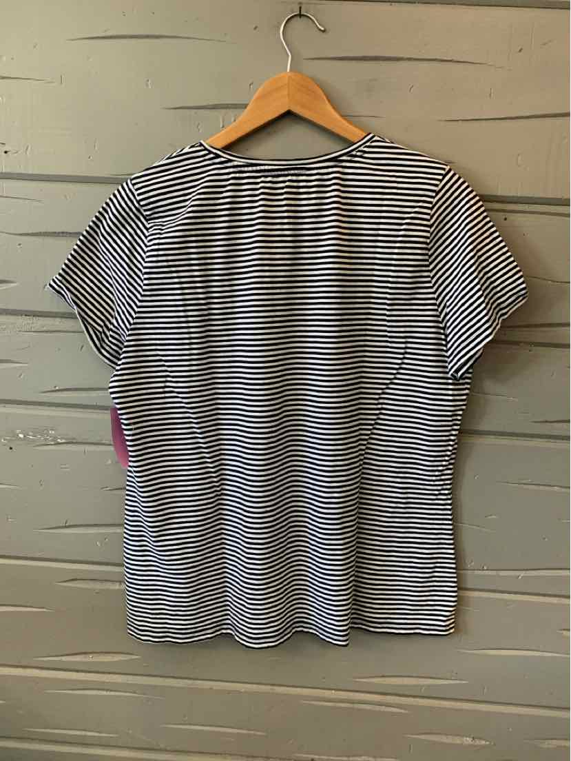 White and navy striped short-sleeve shirt with crew neck, wooden hanger.