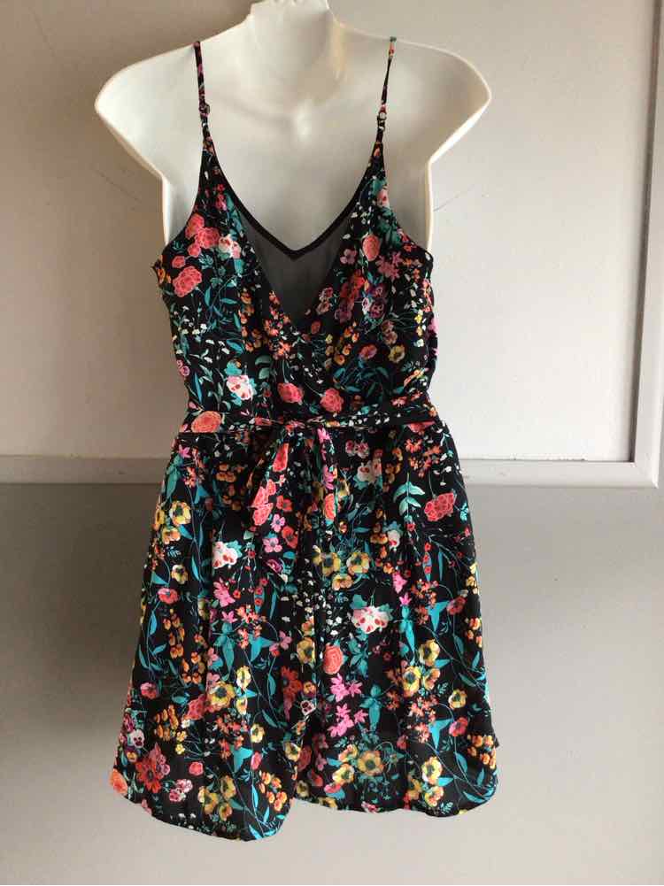 W EXPRESS BK Size 4 JSSHTS