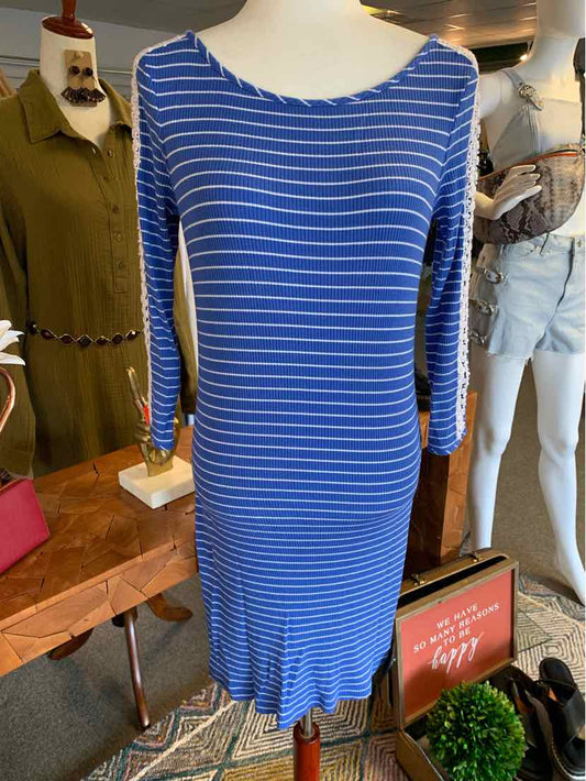 W LILLY PULITZER BL Size 6 DR