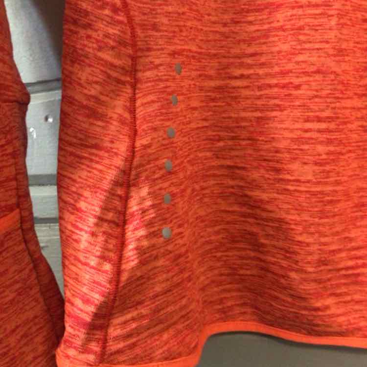 W NIKE OR Size MED AW
