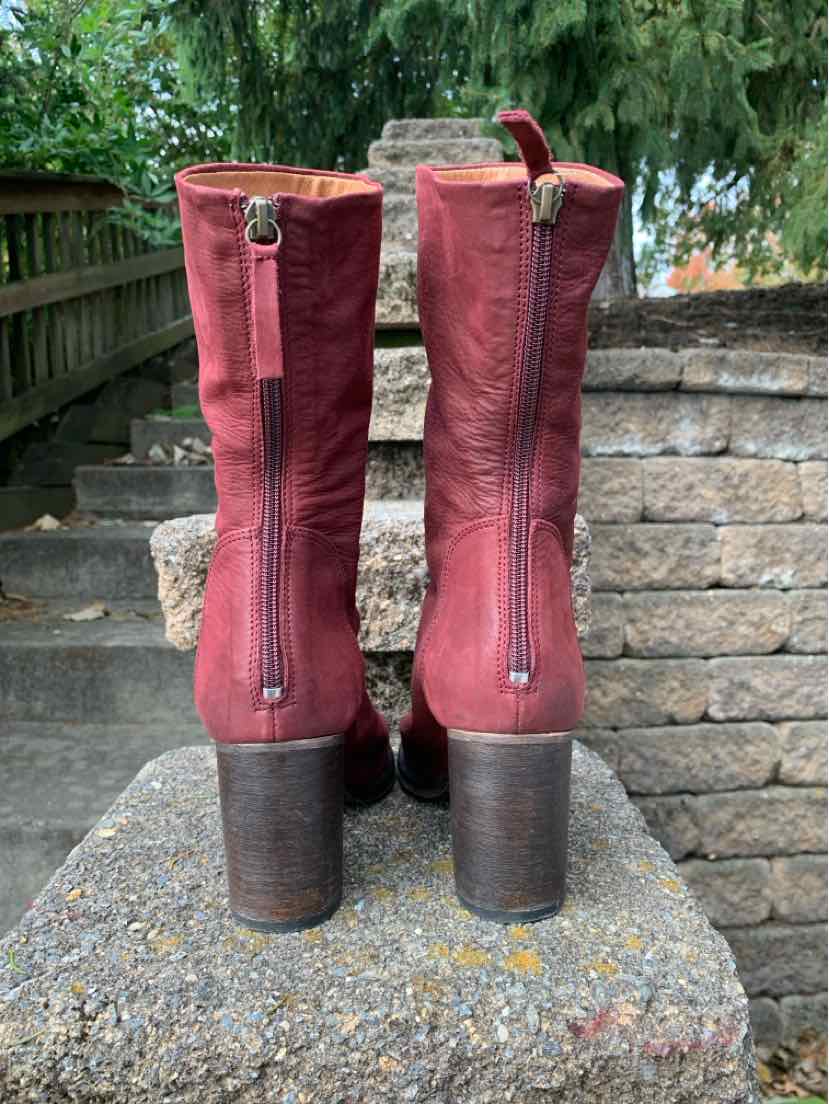 W FREE PEOPLE BURG Size 38 BOOT