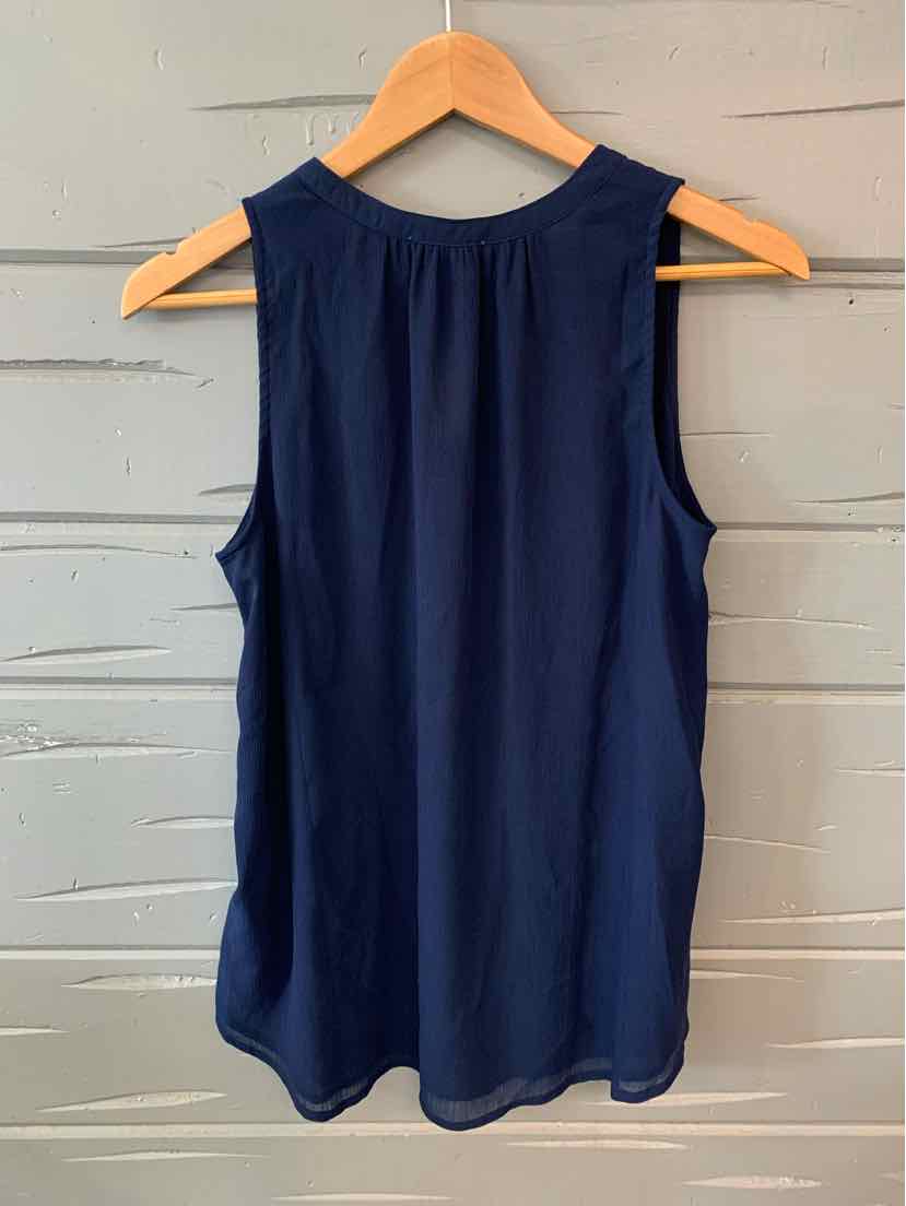 W LOVESTITCH NY Size SM T