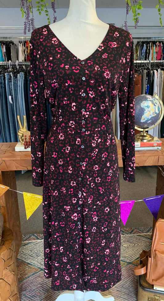 W TALBOTS PL Size MED DR