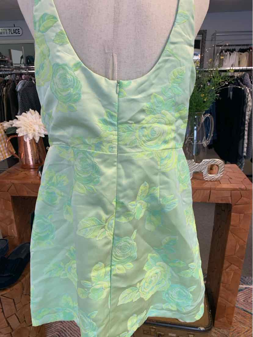 W LULUS GR Size XL DR