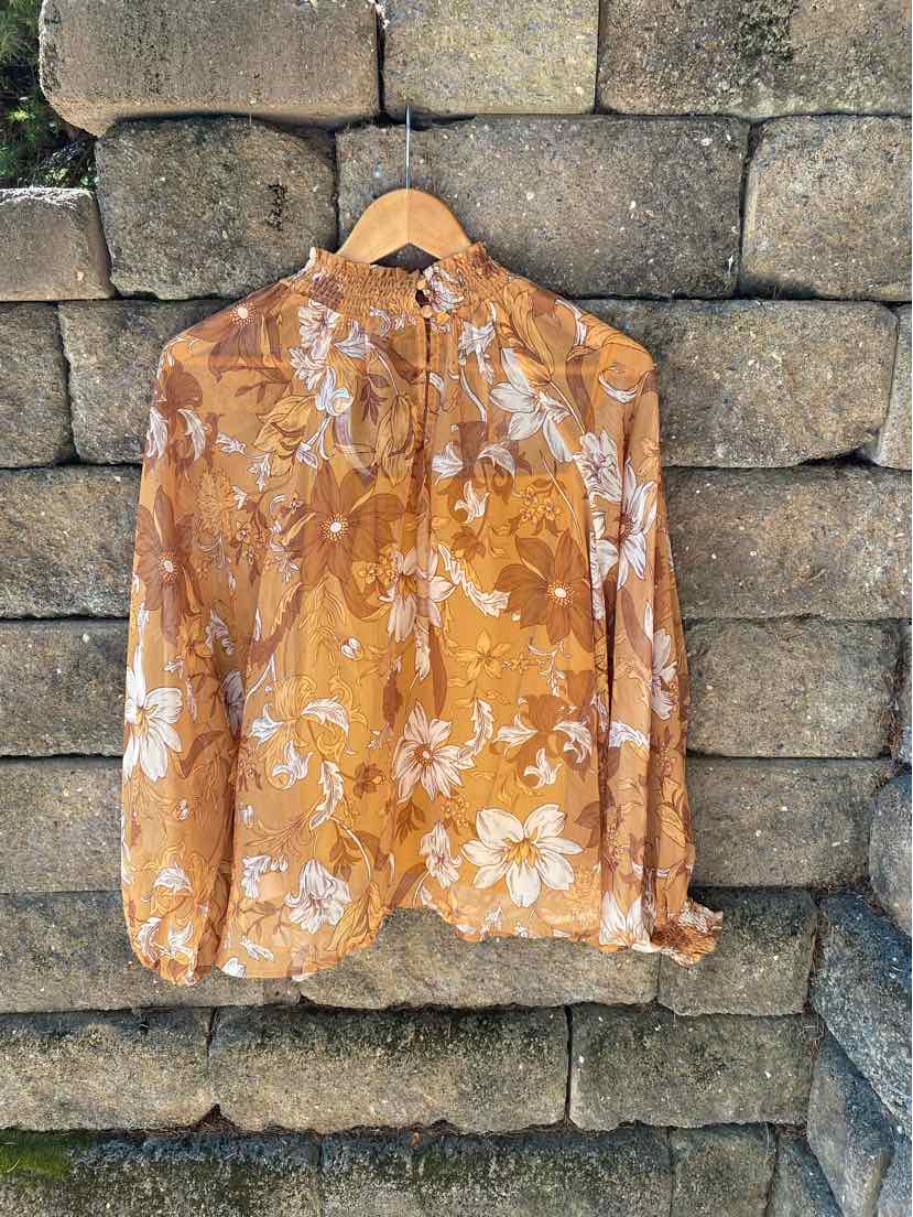 W LOVE COLETTE TAN Size SM T