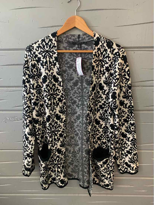 W CYRUS BK Size SM SW