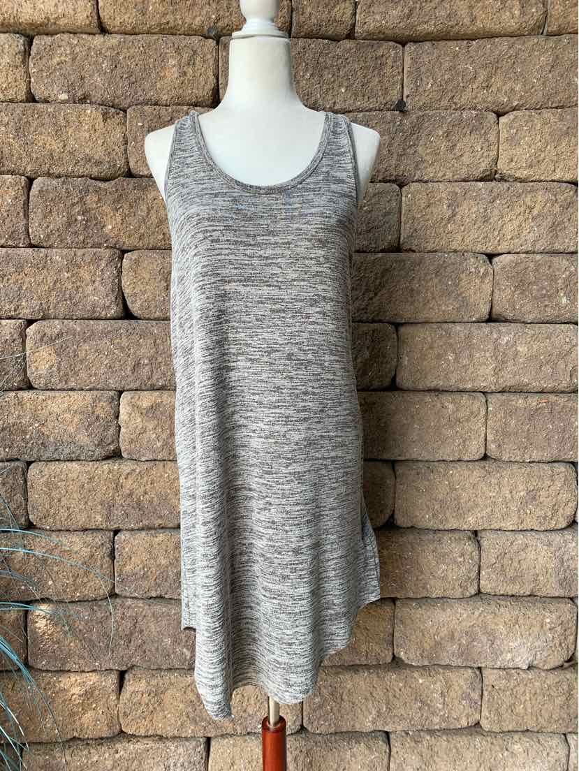 W LEITH GY Size LG DR