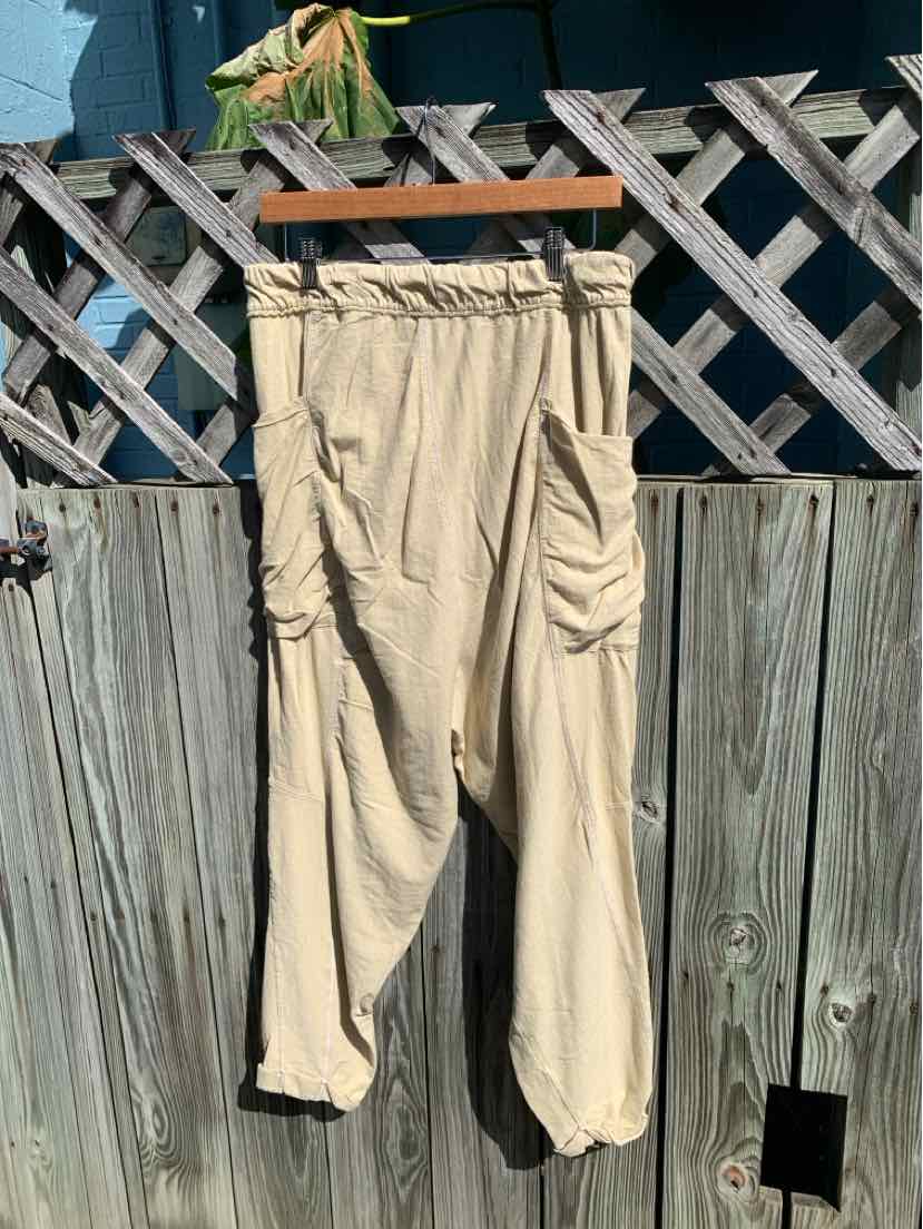 W FREE PEOPLE GY Size LG P